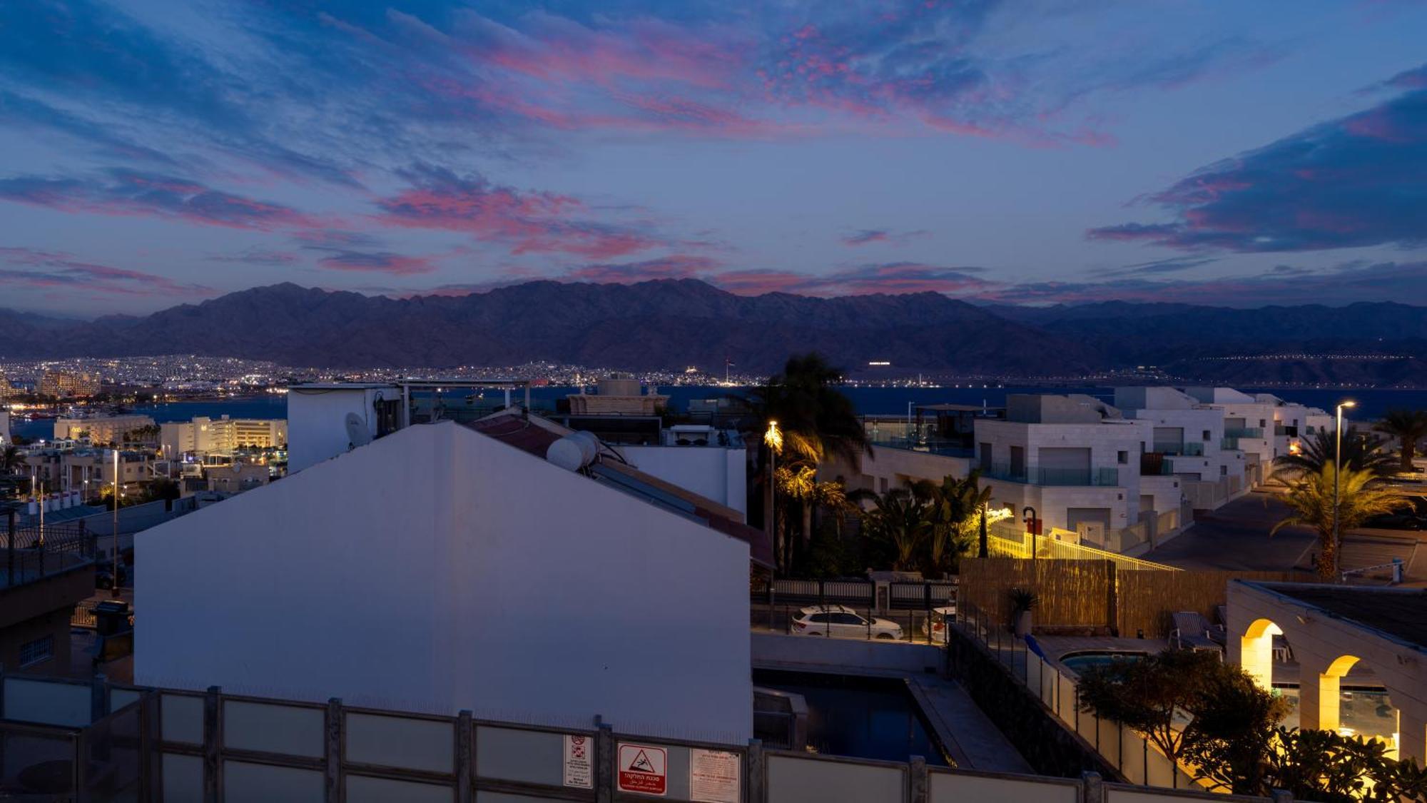 Villa Daniela Heated Pool וילה דניאלה בריכה מחוממת Eilat Luaran gambar